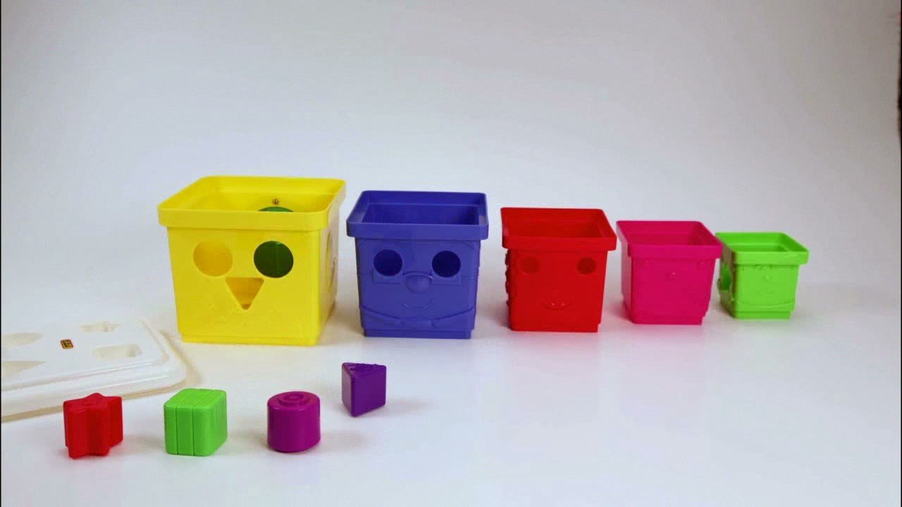The Stacking Bucket Family